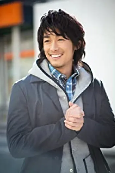 藤冈靛