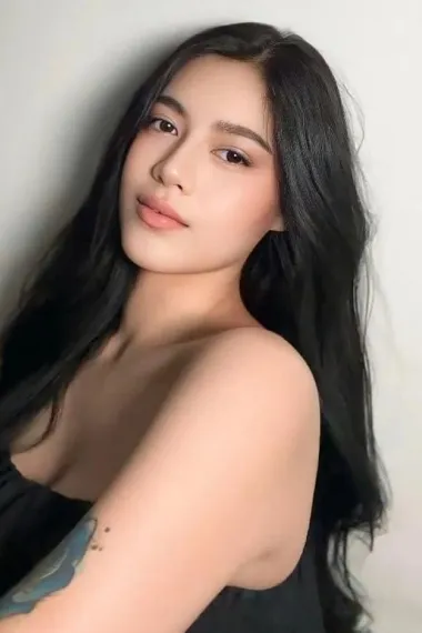 Cheena Dizon